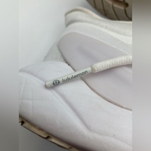 Lululemon Blissfeel Womens Size 8.5 Running Shoes White Athletic Workout Sneaker - Picture 9 of 16